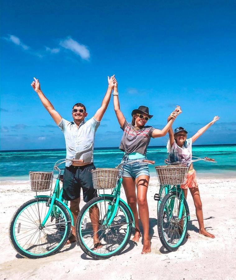 Moodhu Surf House Hotel Himmafushi Luaran gambar