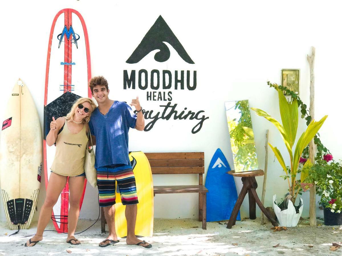 Moodhu Surf House Hotel Himmafushi Luaran gambar