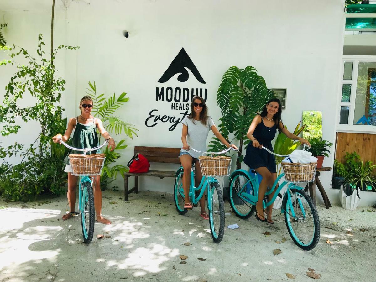 Moodhu Surf House Hotel Himmafushi Luaran gambar