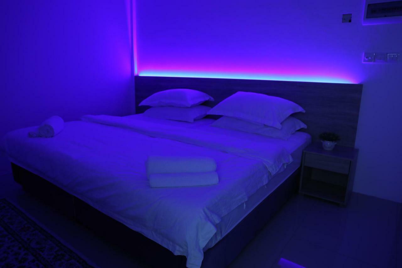 Moodhu Surf House Hotel Himmafushi Luaran gambar